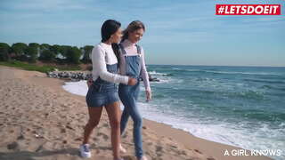 LETSDOEIT - #Apolonia Lapiedra - Seksi Katresna Nu Bade Liar Di Imah Anyar Maranéhanana