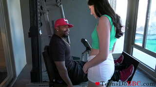 Cháu gái Chị của Chú BBC