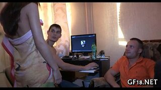 Ta laska szybciej się na tym zatrzymuje Ta laska szybciej się na tym zatrzymuje