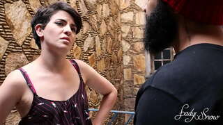 Comunistinha有表决Boulos它变成一个喇叭